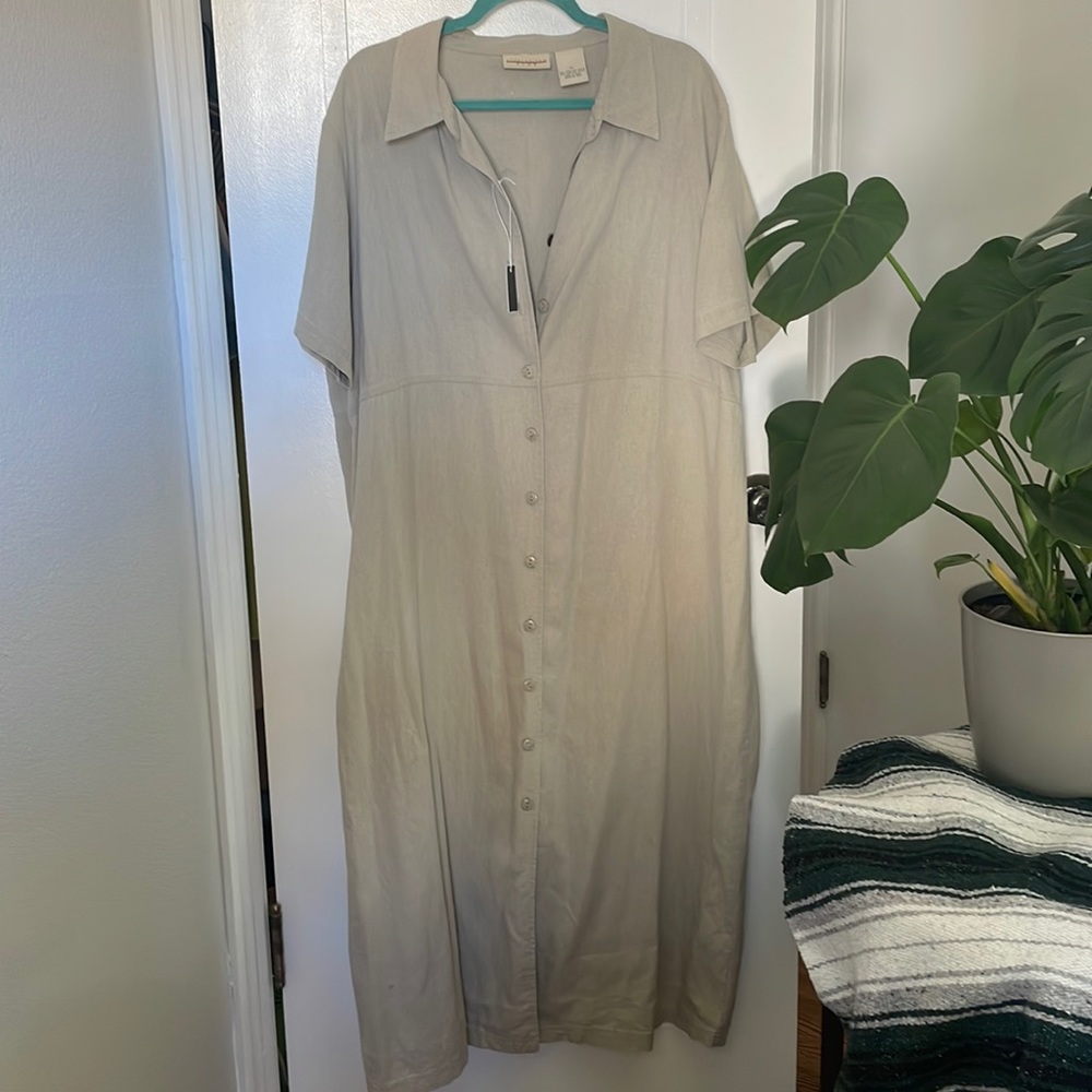 Expressions Plus. 2X. 55% Linen 45% Rayon. Vintage linen shirt maxi dress.